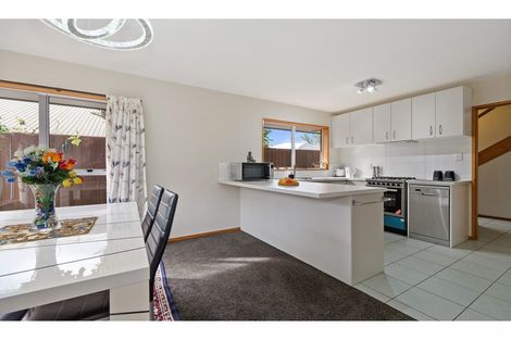 Photo of property in 2/18 Murmont Street, Bishopdale, Christchurch, 8053