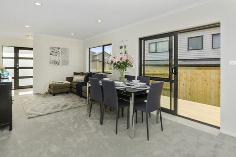 Photo of property in 2b Wood Street, Papakura, 2110