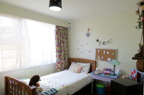 Photo of property in 30 Driving Creek Road, Coromandel, 3506