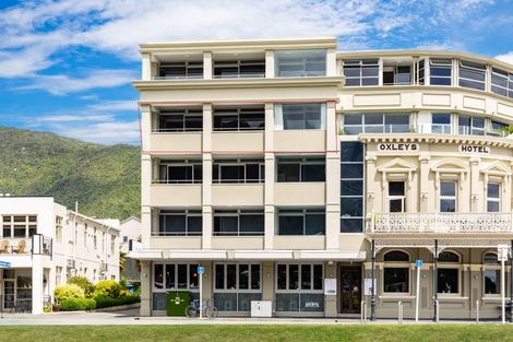 Photo of property in Oxleys Rock Apartments, 401/6 London Quay, Picton, 7220