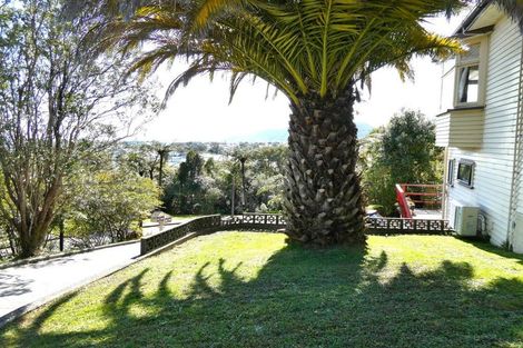 Photo of property in 11 Leith Crescent, Greymouth, 7805