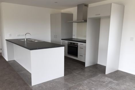 Photo of property in 12a Waterview Place, Haruru, 0204