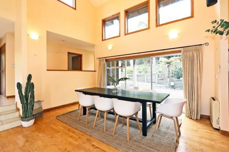 Photo of property in 100 Tironui Drive, Taradale, Napier, 4112