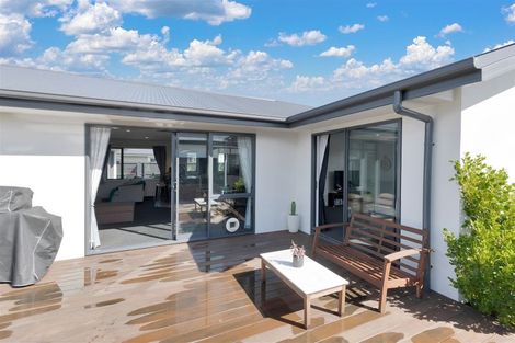 Photo of property in 53 Macphail Avenue, Rangiora, 7400