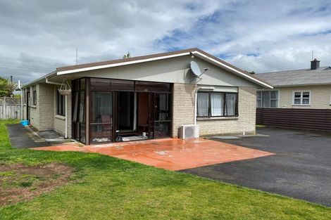 Photo of property in 24 Graham Street, Eltham, 4322