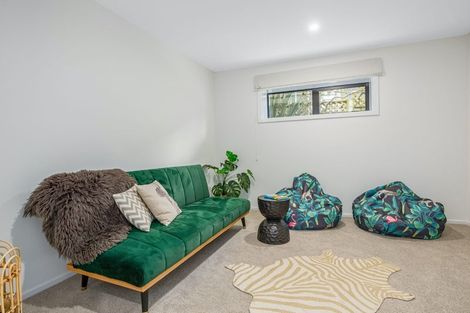 Photo of property in 11 Lauderdale Road, Papakowhai, Porirua, 5024