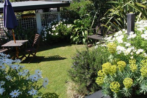 Photo of property in 65 Moana Street, Otaki Beach, Otaki, 5512