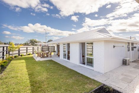 Photo of property in 10b Gobray Crescent, Mount Maunganui, 3116