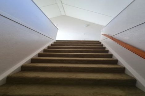 Photo of property in 11 Shortland Place, Havelock North, 4130