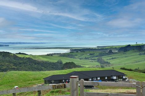 Photo of property in 113 West Road, Kaukapakapa, 0873