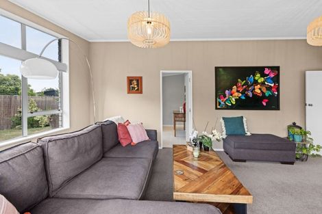 Photo of property in 19 Atherfold Crescent, Greenmeadows, Napier, 4112