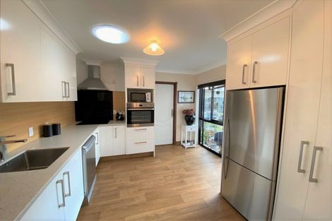 Photo of property in 39 Cordelia Street, Stratford, 4332