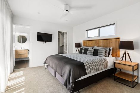 Photo of property in 76b Muricata Avenue, Mount Maunganui, 3116