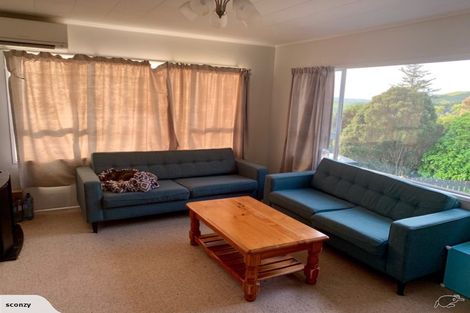 Photo of property in 19 Lomita Road, Johnsonville, Wellington, 6037