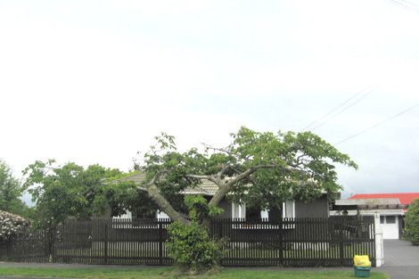 Photo of property in 81 Isleworth Road, Bishopdale, Christchurch, 8053