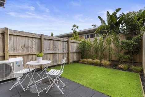 Photo of property in 6/63 Taikata Road, Te Atatu Peninsula, Auckland, 0610