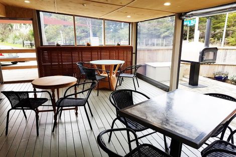 Photo of property in 3 Oakura Road, Oakura, Hikurangi, 0184