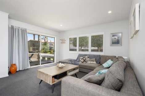 Photo of property in 36 Kane Road, Papamoa Beach, Papamoa, 3118