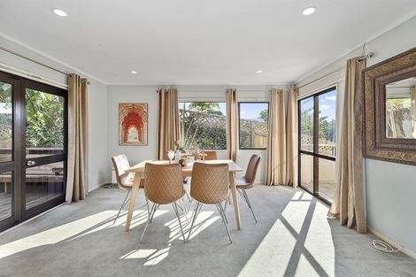 Photo of property in 16a Mana View Road, Paremata, Porirua, 5026