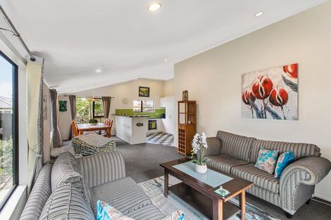 Photo of property in 6 Gerda Place, Ranui, Auckland, 0612