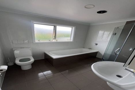 Photo of property in 12 Foster Road, Temple View, Hamilton, 3218