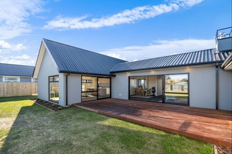 Photo of property in 38 Kingsdowne Drive, West Melton, 7618