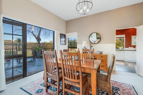 Photo of property in 6 Samwell Drive, Whitby, Porirua, 5024