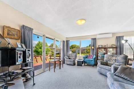 Photo of property in 5 Janine Place, Bucklands Beach, Auckland, 2014