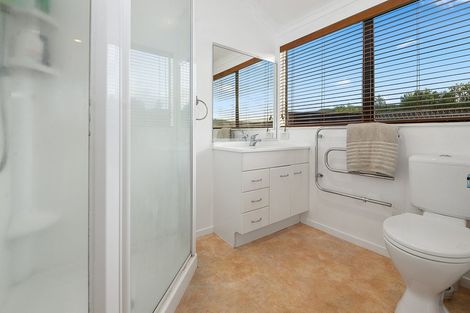 Photo of property in 6 Edward Payton Grove, Pukehangi, Rotorua, 3015