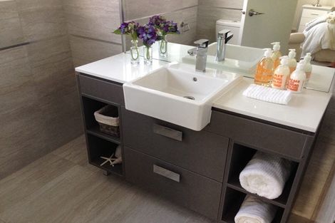 Photo of property in 9 Mauku Lane, Greenhithe, Auckland, 0632