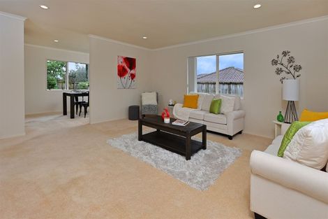 Photo of property in 3 Somerton Rise, Henderson, Auckland, 0612