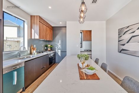 Photo of property in 11 Keiha Crescent, Massey, Auckland, 0614