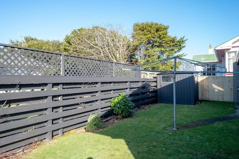 Photo of property in 24 Albion Street, Hawera, 4610