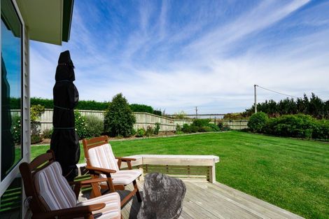 Photo of property in 2 Neva Street, Fortrose, Invercargill, 9875