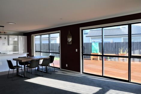 Photo of property in 12 Schooner Drive, Whitby, Porirua, 5024
