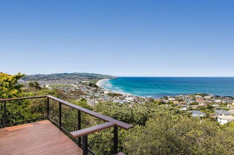 Photo of property in 120 Ravenswood Road, Saint Clair, Dunedin, 9012