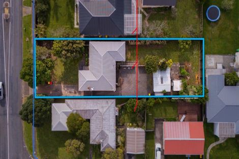 Photo of property in 69 Taikata Road, Te Atatu Peninsula, Auckland, 0610