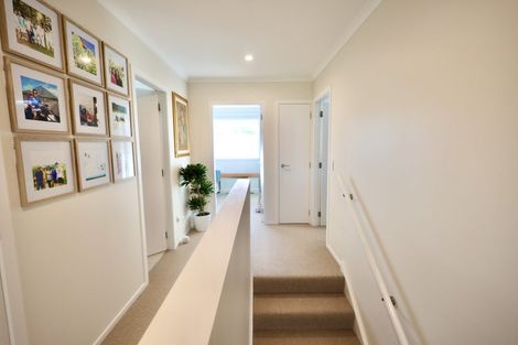 Photo of property in 32 Pateke Drive, Kenepuru, Porirua, 5022