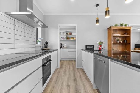 Photo of property in 13/15 Onukutara Place, Huntington, Hamilton, 3281