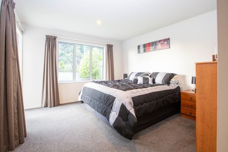 Photo of property in 3 Tussock Place, Stoke, Nelson, 7011