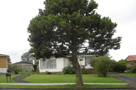Photo of property in 34 Walworth Avenue, Pakuranga Heights, Auckland, 2010