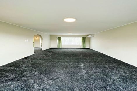 Photo of property in 3/8 Hart Road, Hauraki, Auckland, 0622