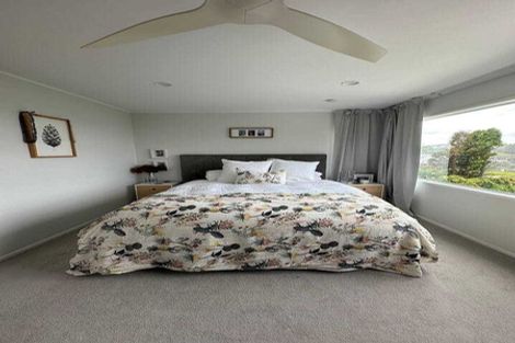 Photo of property in 33 Agincourt Street, Glenfield, Auckland, 0629