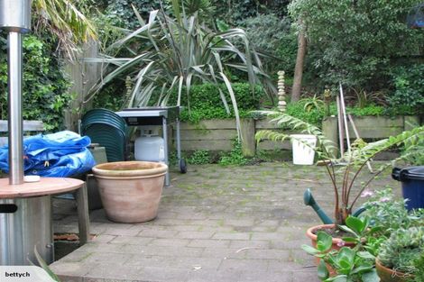 Photo of property in 300a Tinakori Road, Thorndon, Wellington, 6011