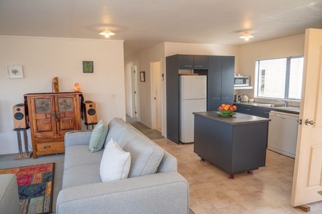 Photo of property in 12 Cable Bay Block Road, Cable Bay, 0420