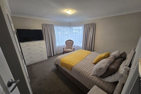 Photo of property in 6 Birch Lane, Gore, 9710