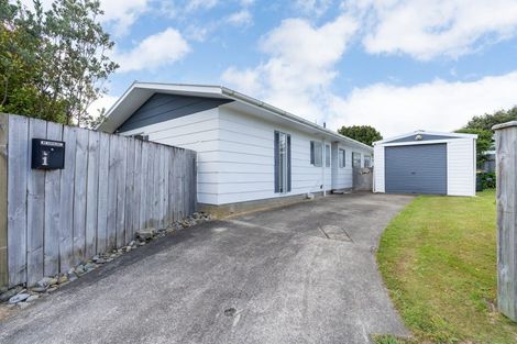Photo of property in 1 Strathmore Avenue, Levin, 5510