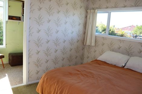 Photo of property in 11 Dalmeny Street, Oamaru North, Oamaru, 9400