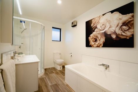 Photo of property in 94 Main Road, Fairfield, Dunedin, 9018