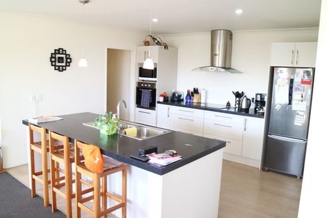 Photo of property in 14 Tutaipatu Avenue, Pegasus, 7612